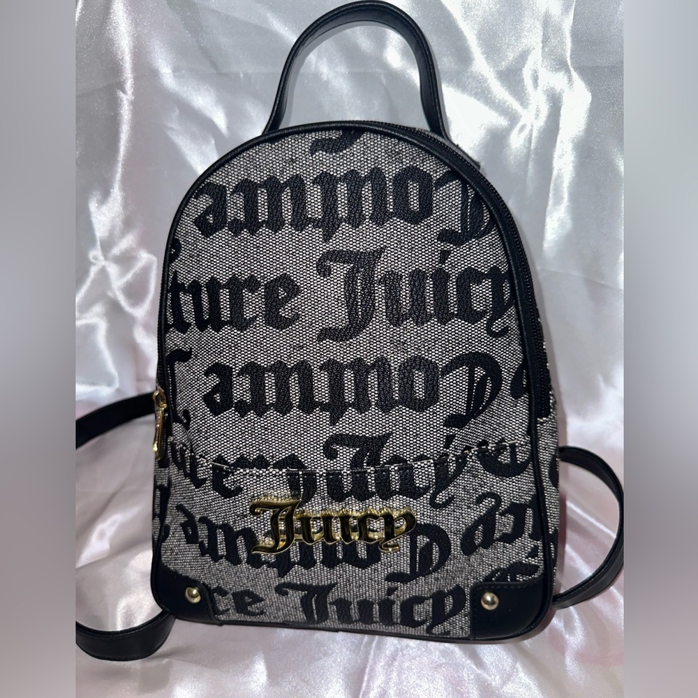Juicy couture backpack🖤
